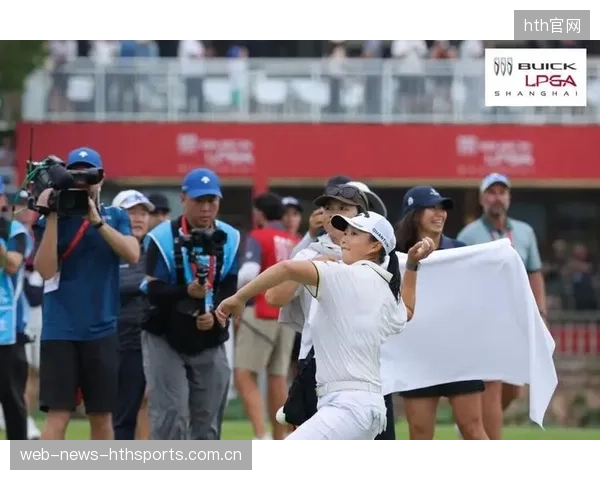 别克LPGA锦标赛：殷若宁首轮并列第三——从“小女孩梦想”到赛场上的“超级女神”